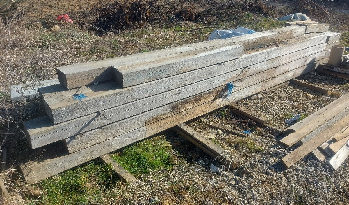 Drevené hranoly 15x25cm