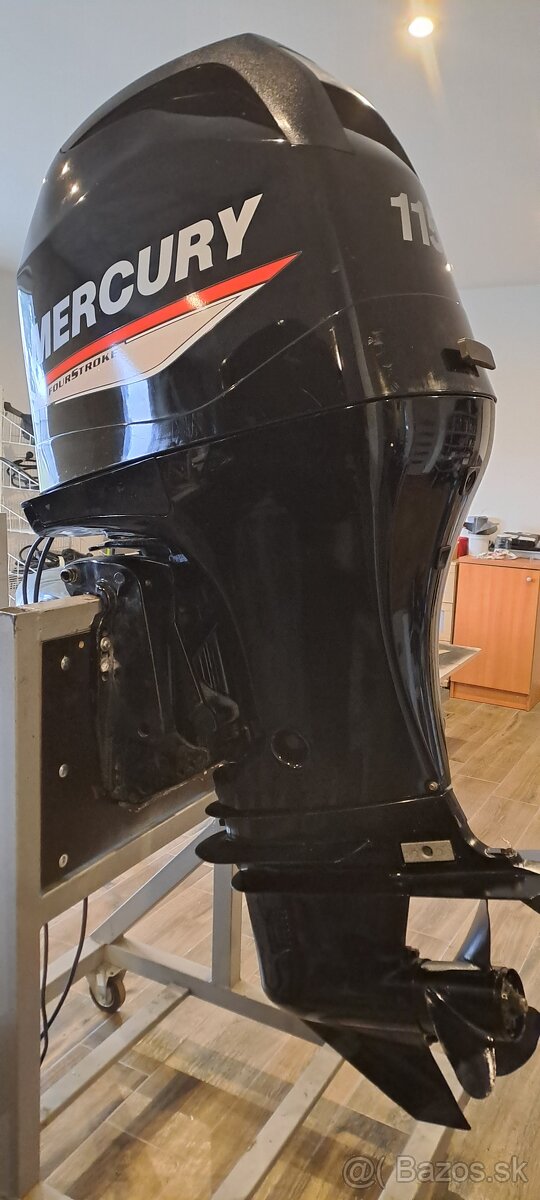Lodný motor Mercury 115hp, EFI