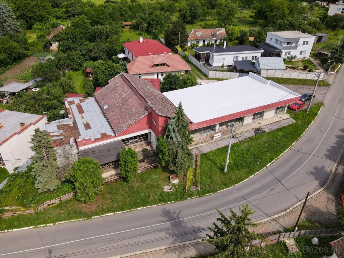 BUDOVA POLYFUNKČNÉHO VYUŽITIA, SLIVNÍK, OKRES TREBIŠOV