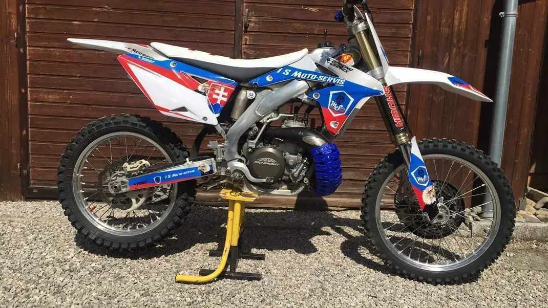 YZ 300 AF ATHENA