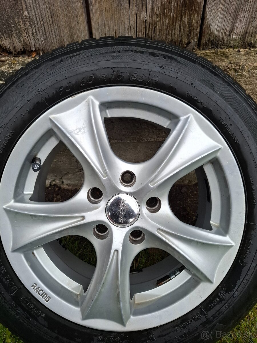 R16