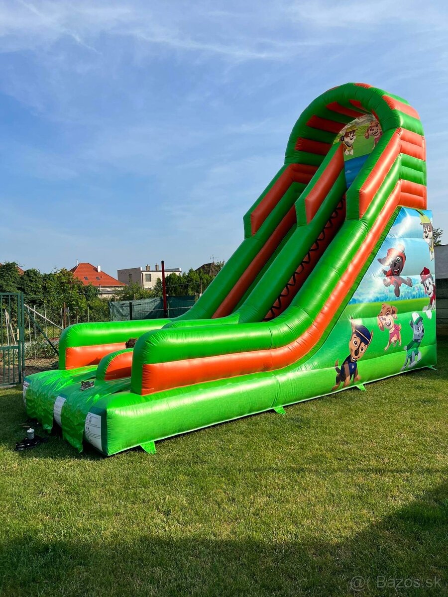 Skákací hrad ,,Labková Patrola ,,