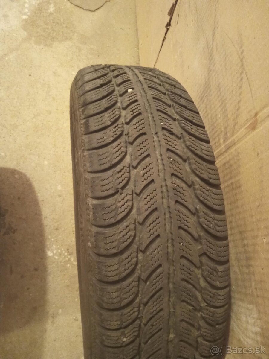 Predám 2ks celoročne pn.175/70r14 sava