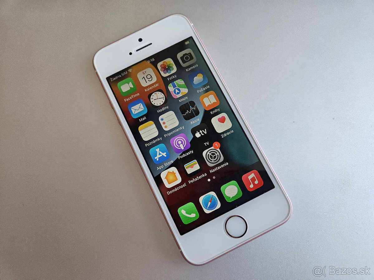 iPhone SE 1.generacie 2016 / 32GB Super stav