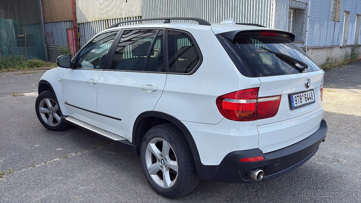 BMW X5 3.0 benzin 200KW 7Mist