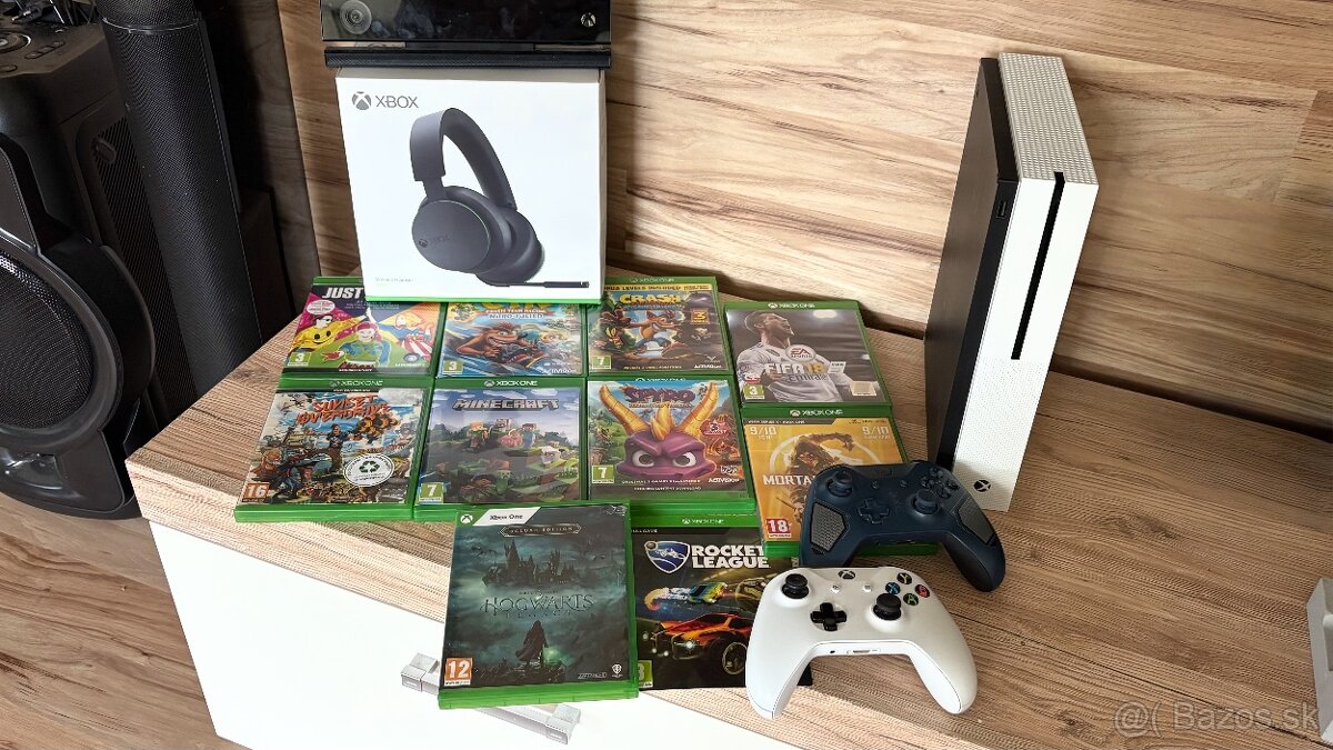 Xbox One 2x ovládač Kinect slúchadlá hry