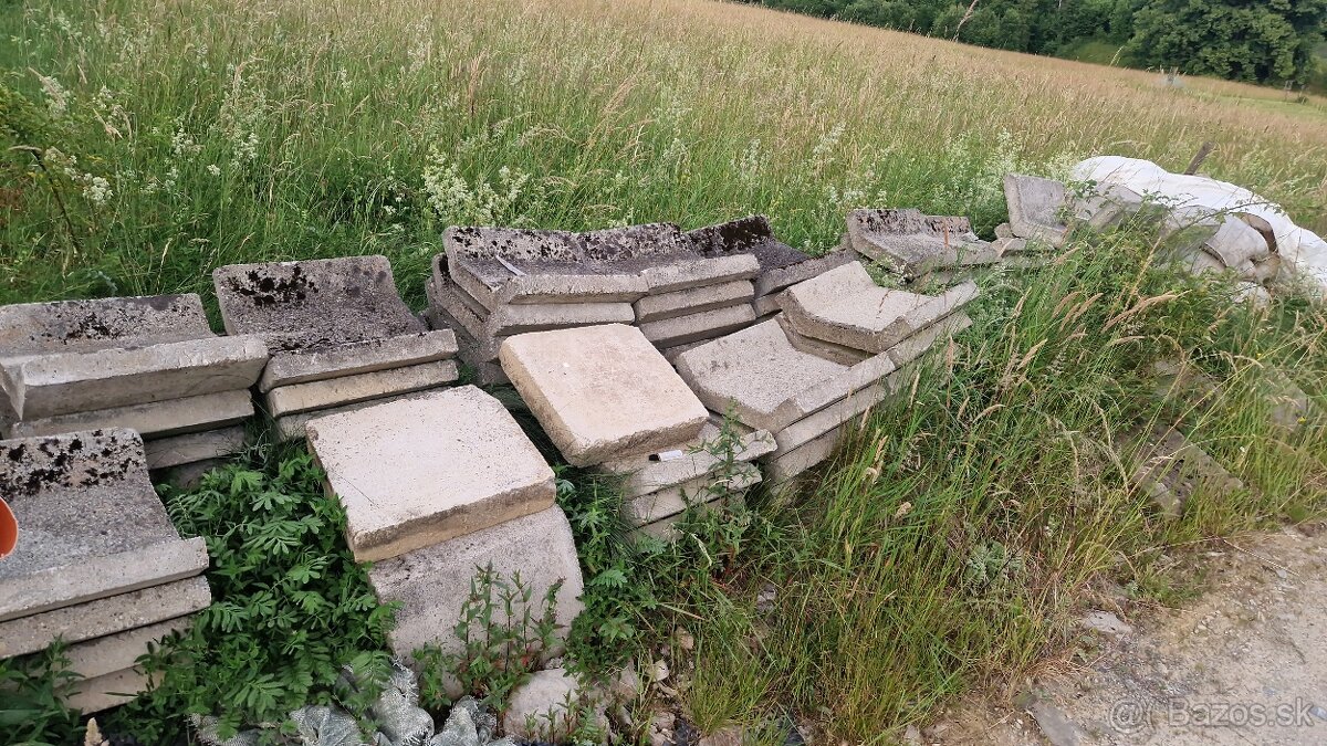 Betonove žlaby