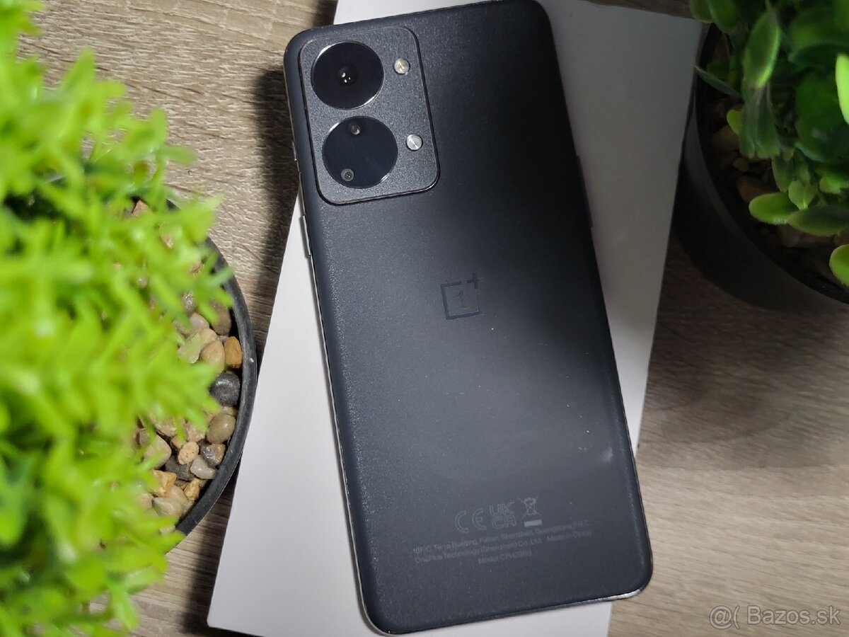 OnePlus Nord 2T 5G