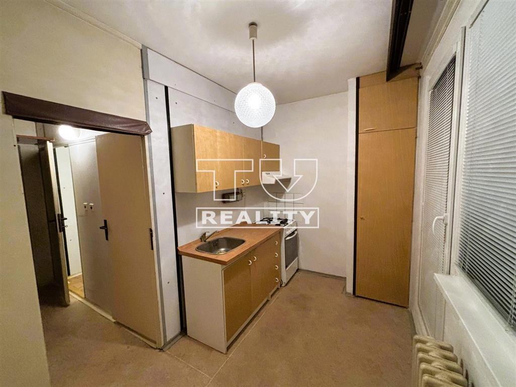 1 – izbový byt - 30 m2 v Bratislave – lokalita Ružinov -...