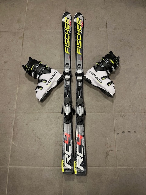 Lyze Fischer + Lyziarky + Palice