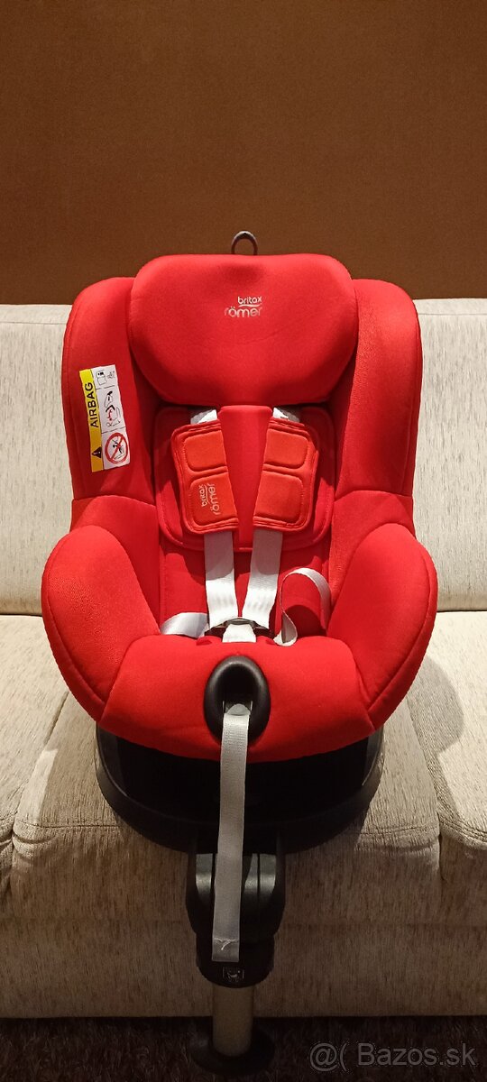 Britax Römer Dualfix 2 R červená (0-18 kg)