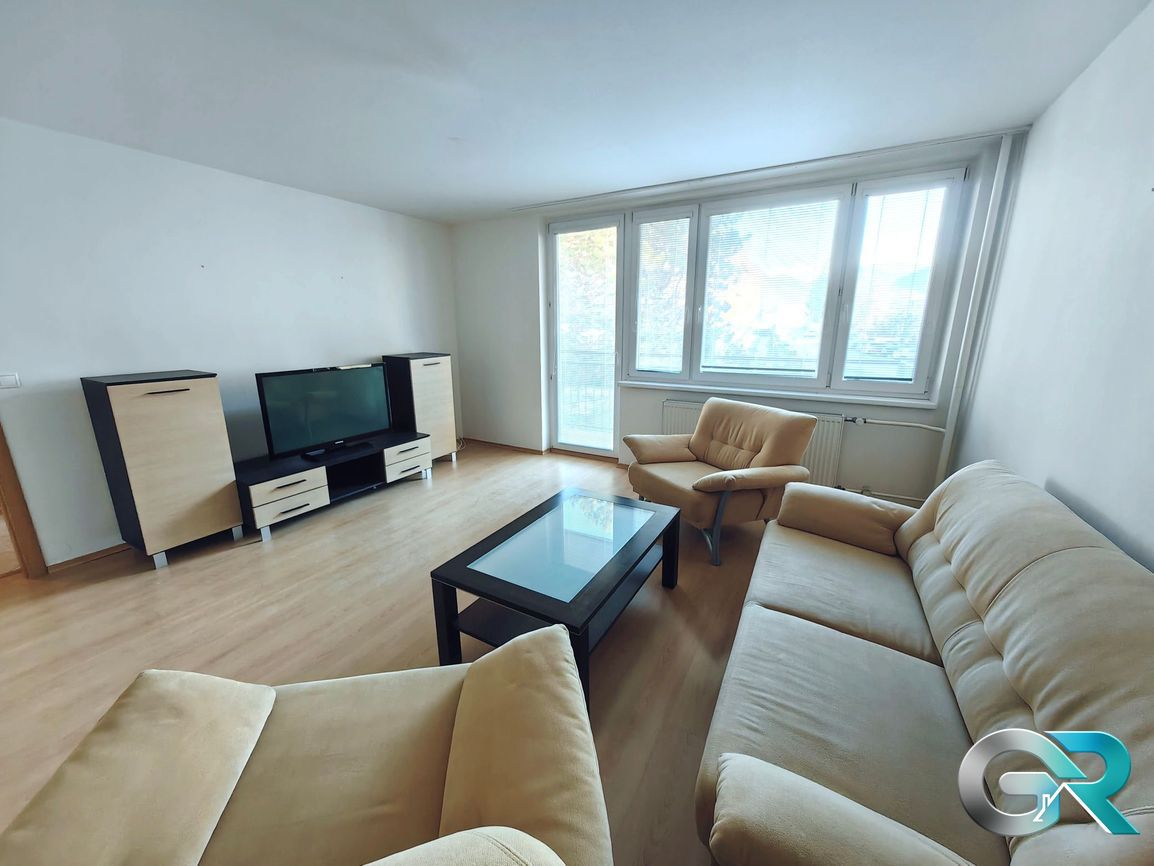 Ponúkame Vám 3 izbový byt na prenájom v meste Trenčianske Te