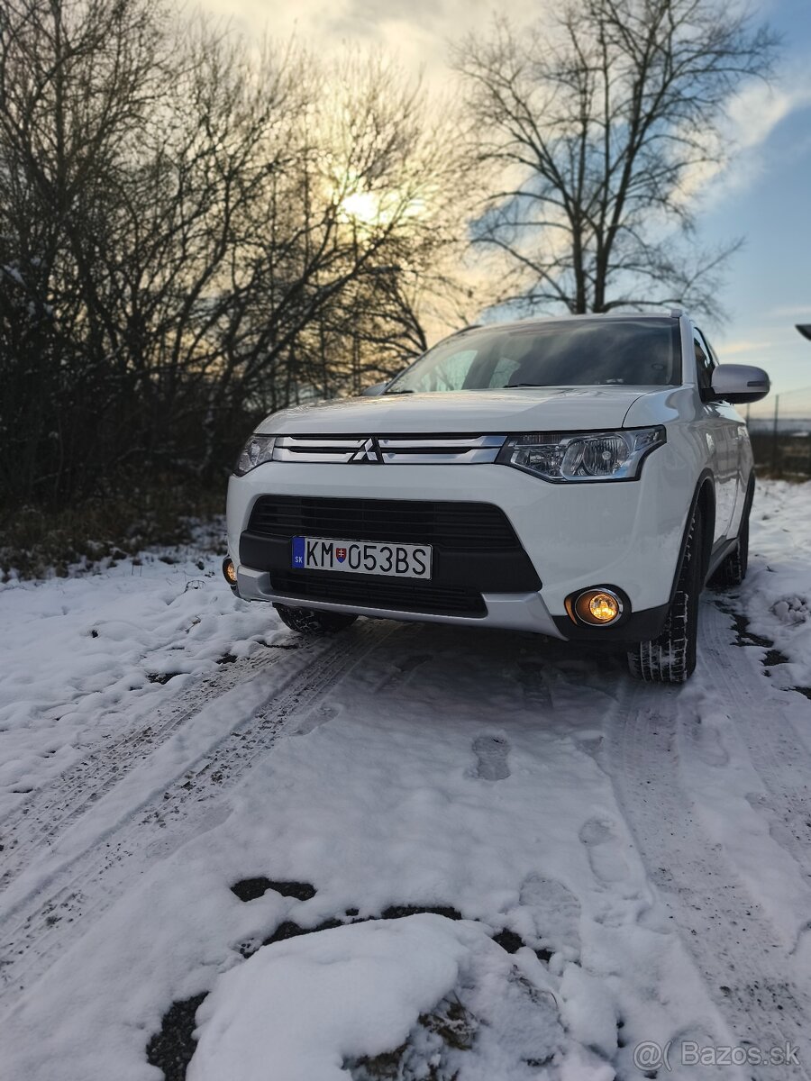 Mitsubishi Outlander 4x4 automat