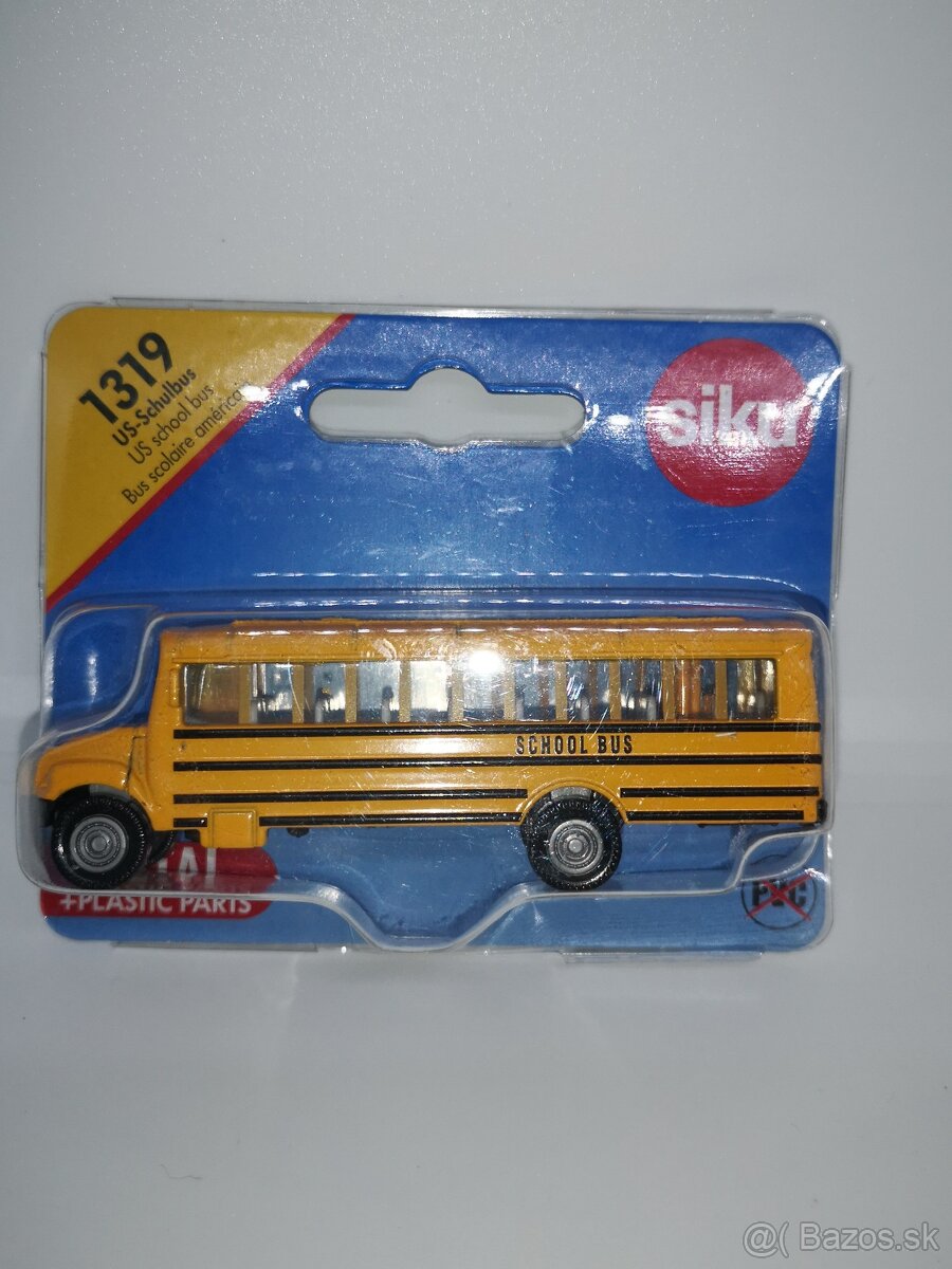 Predám kovový zberateľský model školského autobusu.