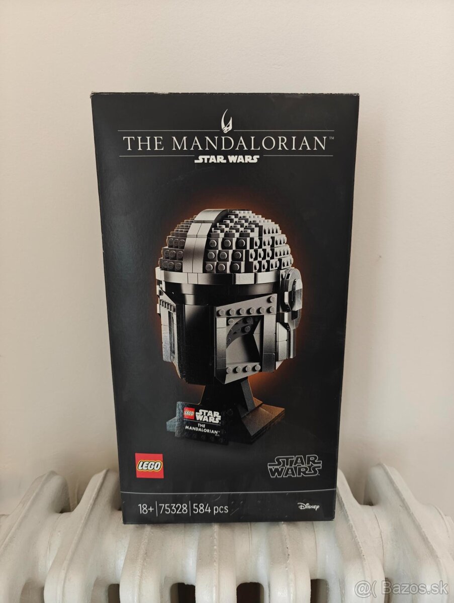 Lego model mandalorianskej prilby