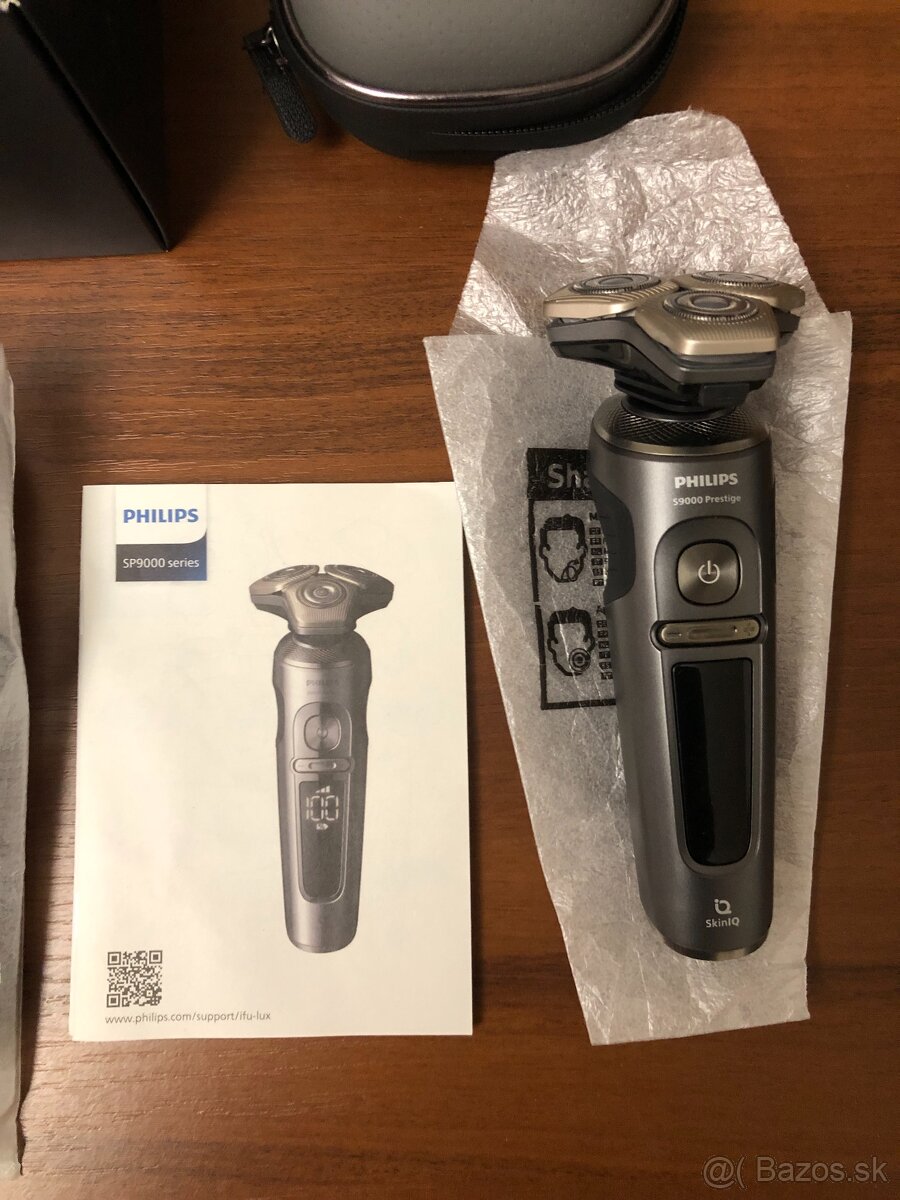 Pánsky holiaci strojček Philips Series 9000 Prestige