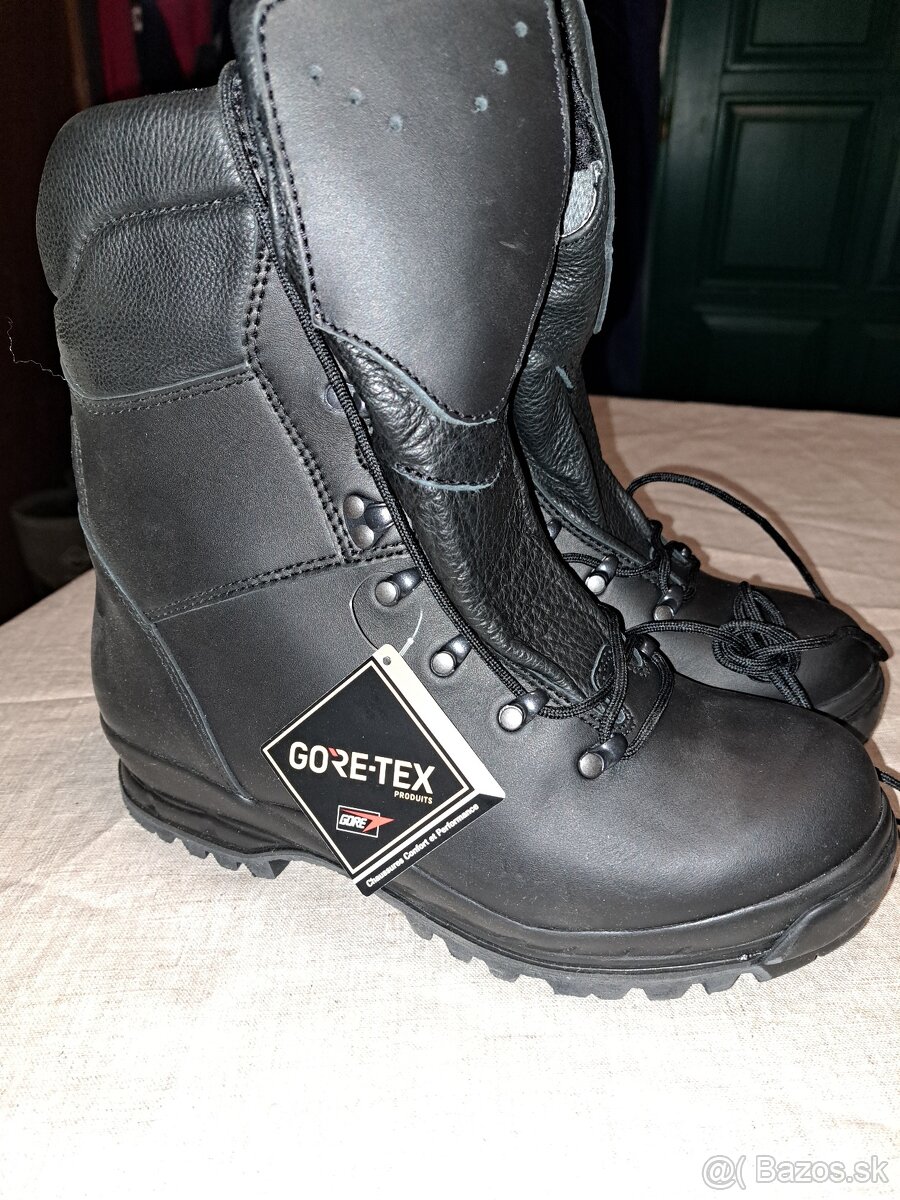 Kanady GORATEX veĺ. 28