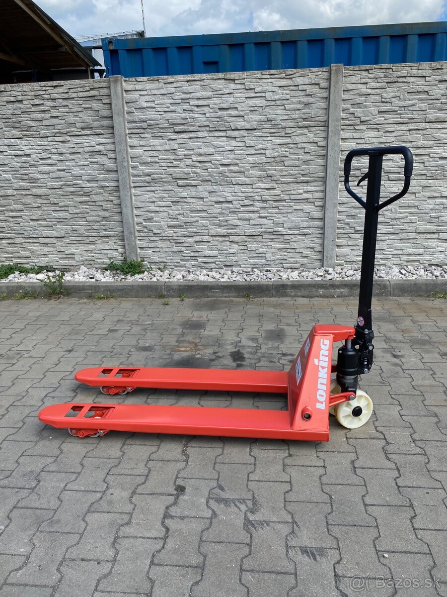 Paletový vozík 2500 kg