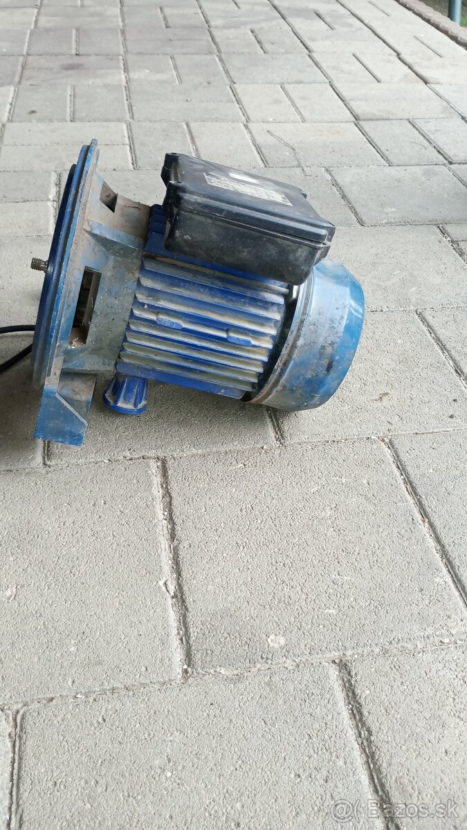 Elektromotor