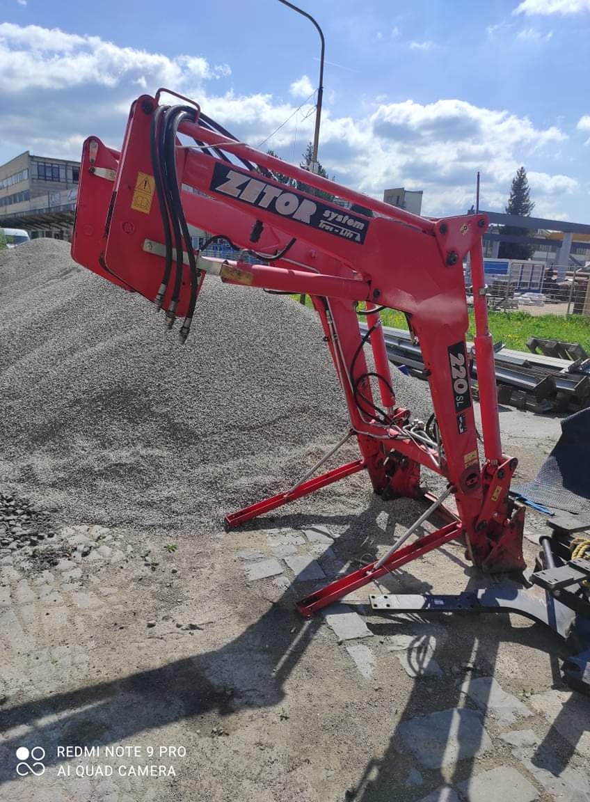 Nakladac zetor