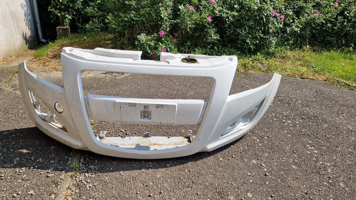 Suzuki splash