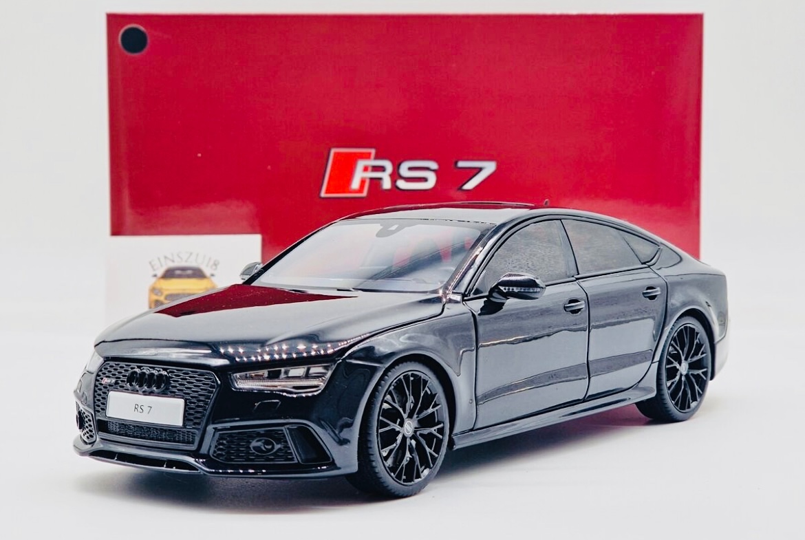 Audi RS7 1:18 Kengfai