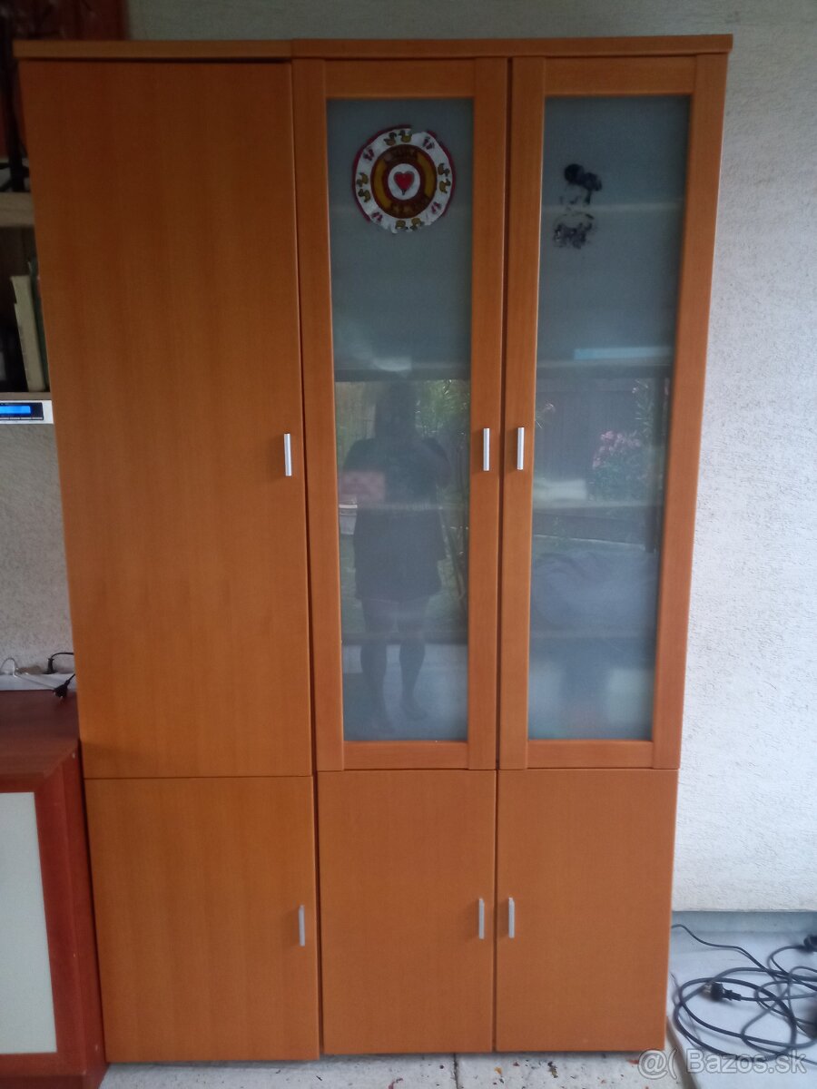 Darujem za kávu nábytok