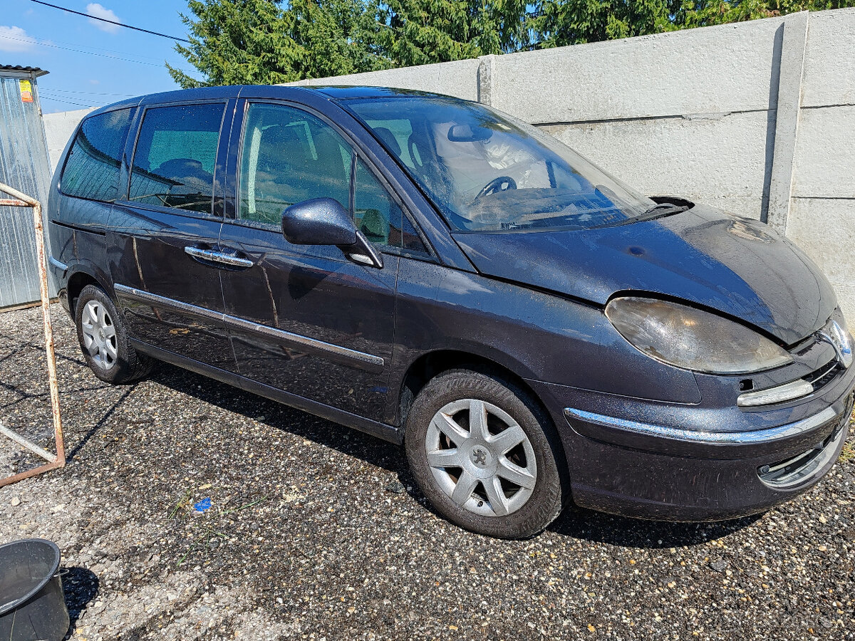 predam peugeot 807 2.0hd i120kw r..v 9/2013 full 194000km