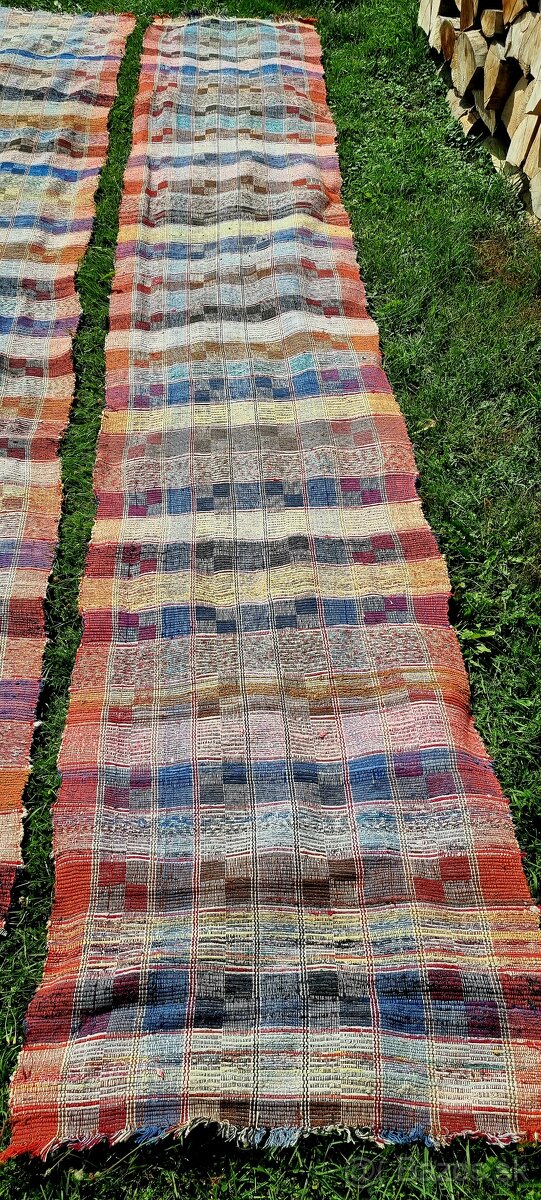 Predám nasledujúce 4 koberce