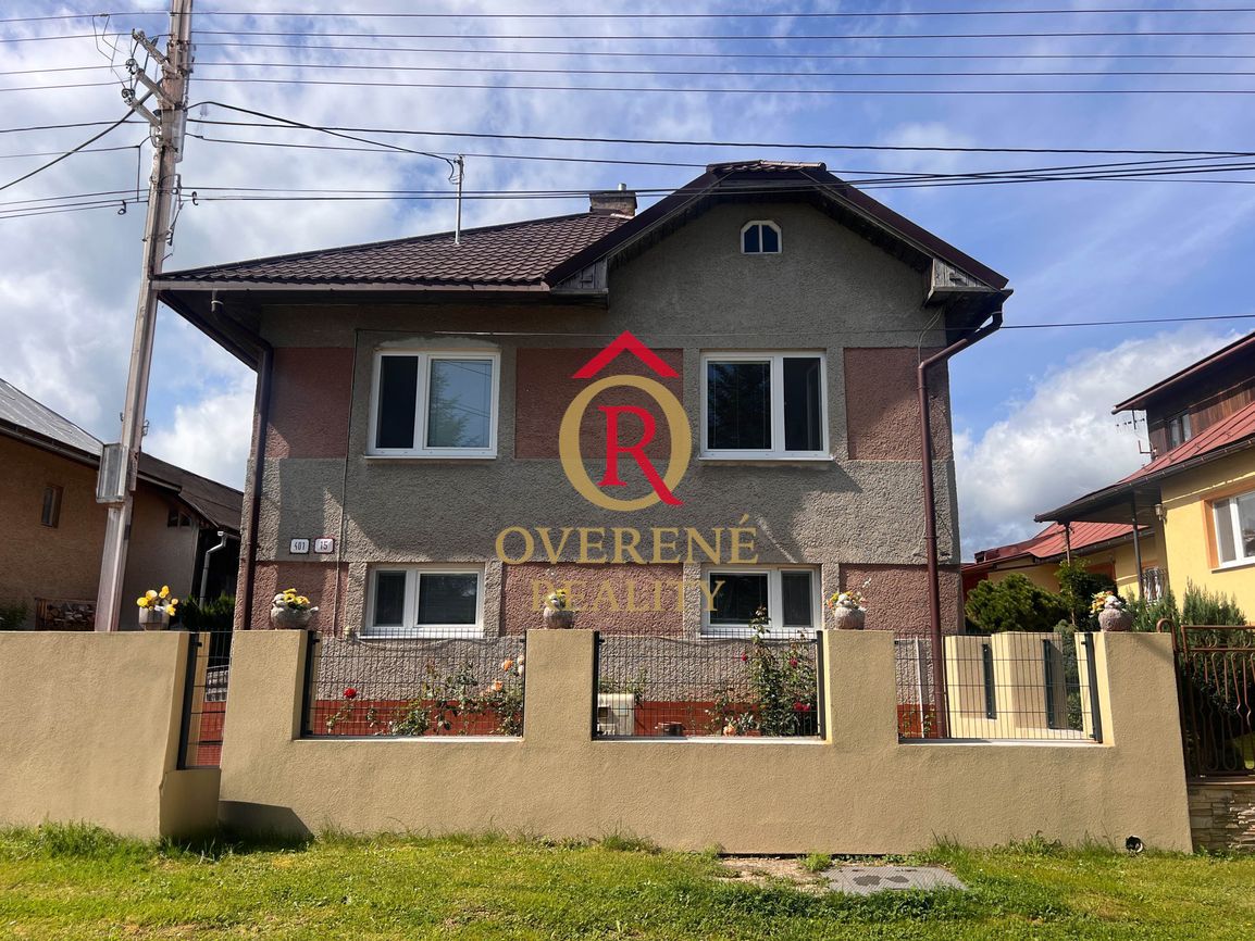 PREDAJ- Rodinný dom po rekonštrukcii – Bacúch (916 m² pozemo