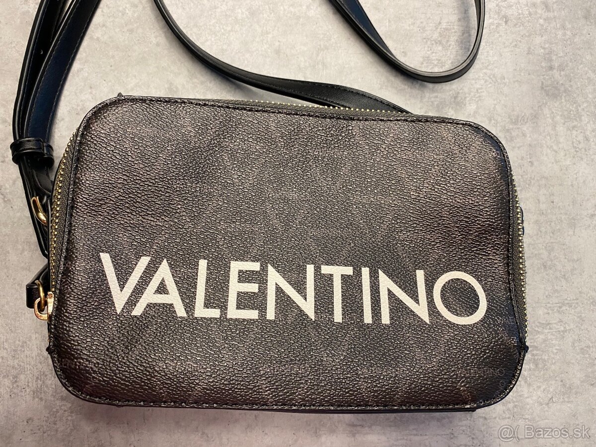 Crossbody kabelka Valentino