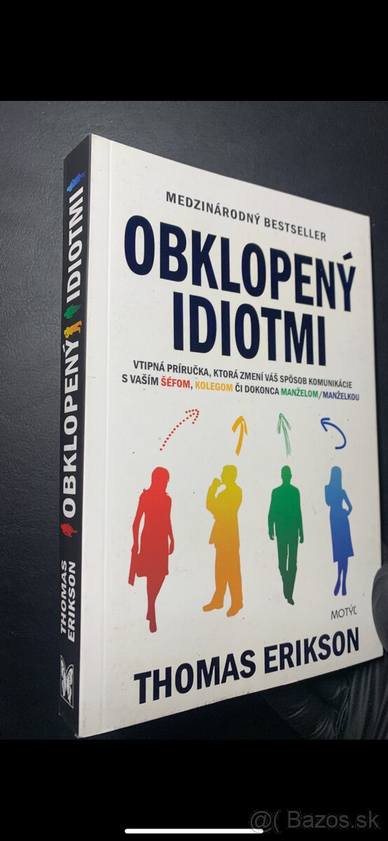 Obklopení idiotmi ( škandinávsky bestseller )