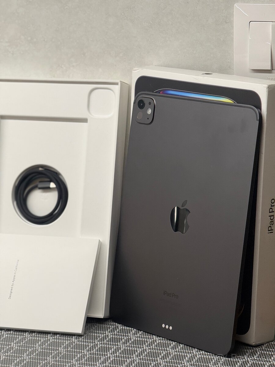 iPad Pro 11" M4 256 GB | Záruka 09.2027