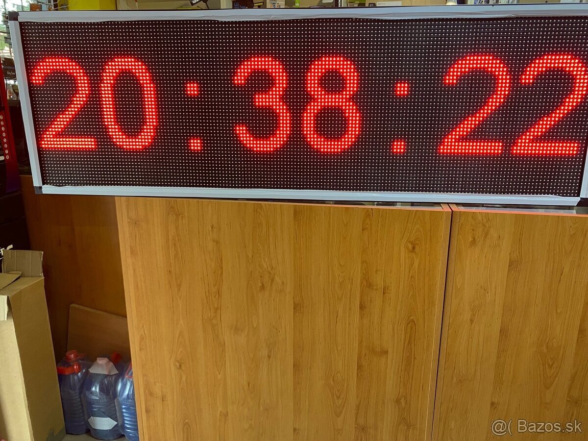 Led reklamna tabula 380€