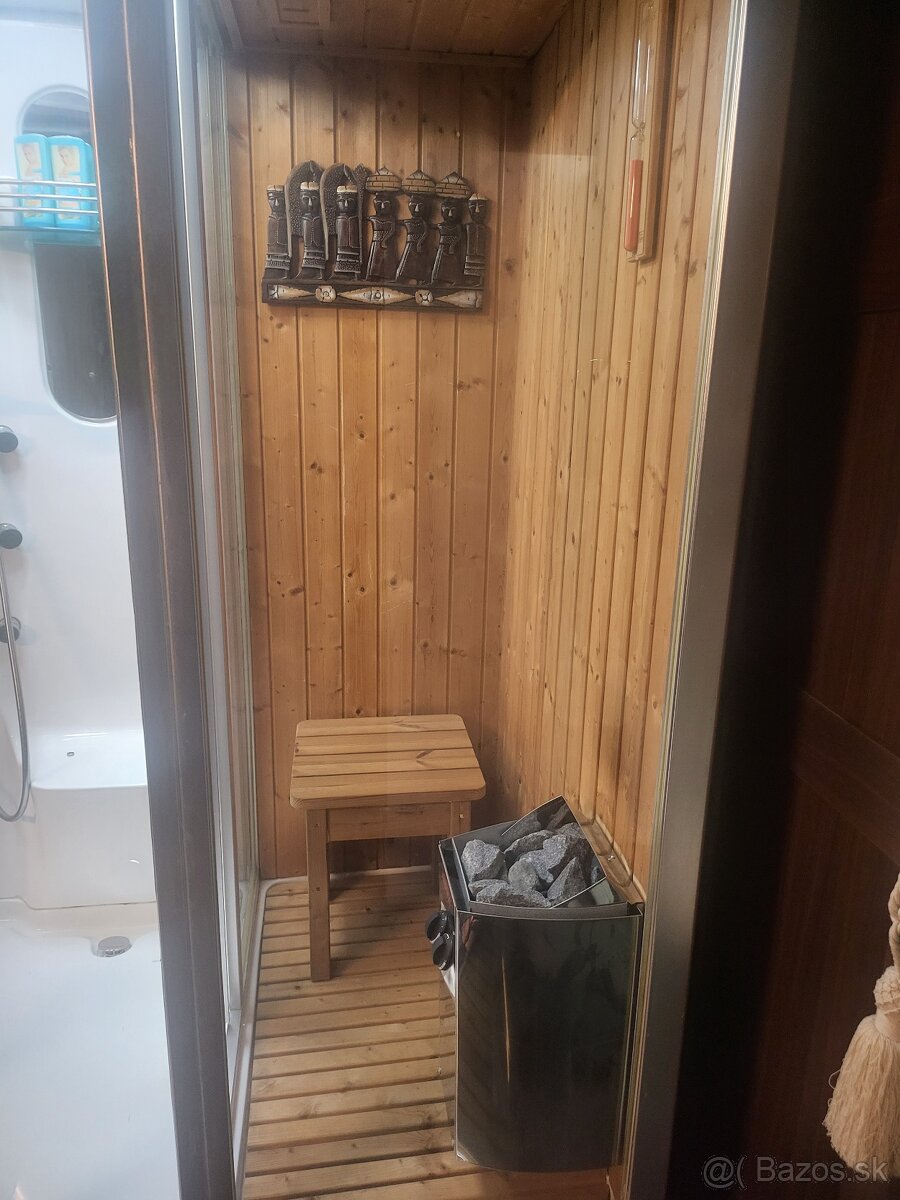 Predám Sprchovací kút so saunou