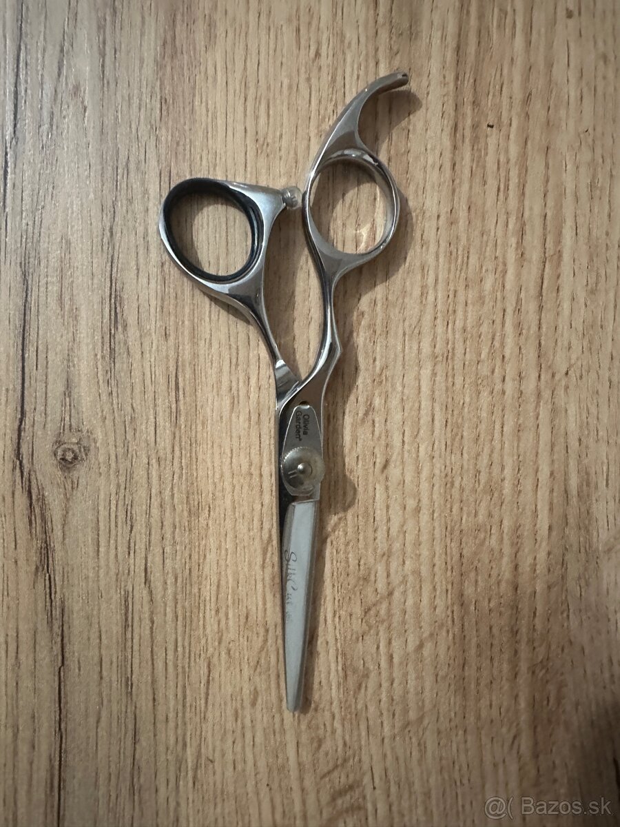 Barberské ľavácke nožnice Olivia Garden 5.0