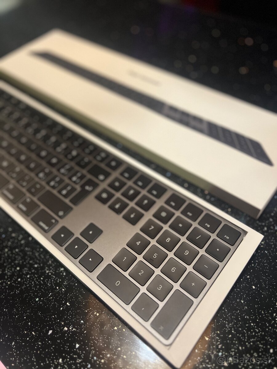 Apple magic keyboard
