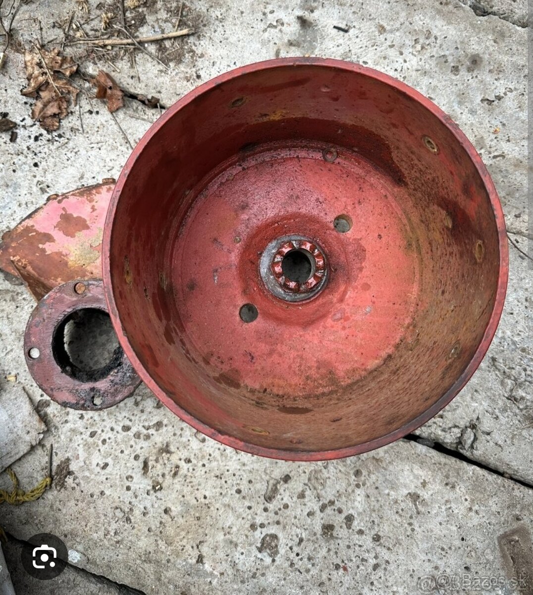 Kupim veci na zetor super 35