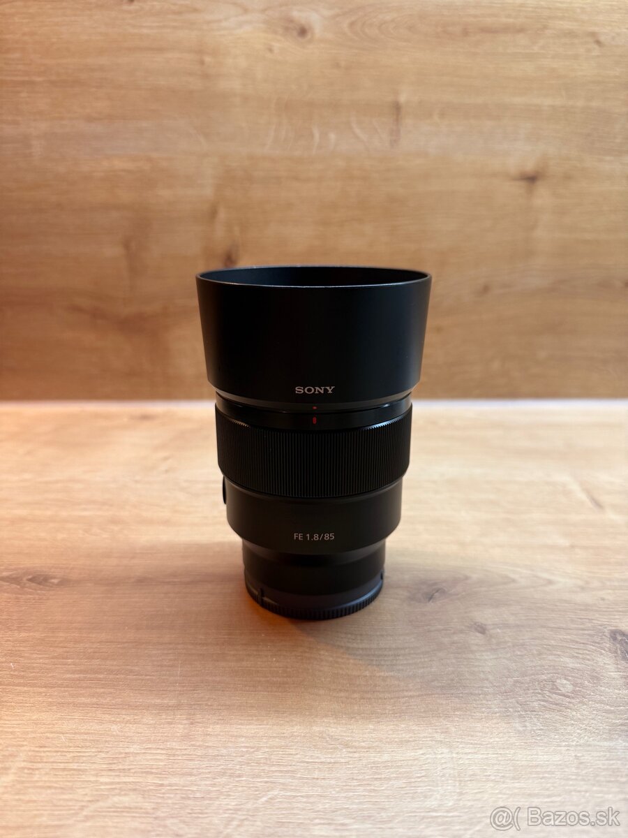 Sony 35mm f1.8 a Sony 85mm f1.8
