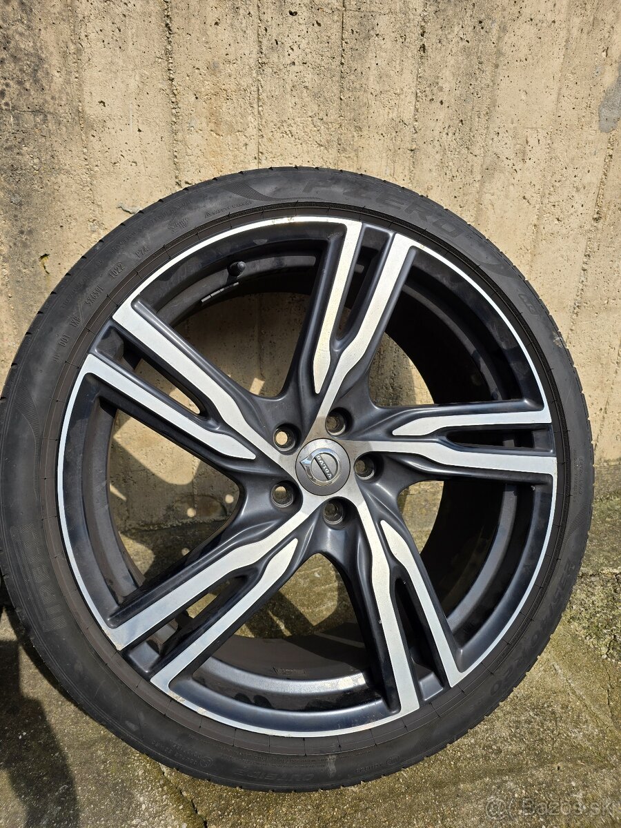 Alu disky Volvo R-Design 20