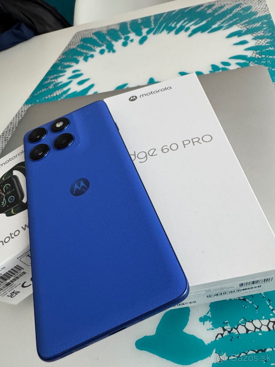 Motorola Edge 60 PRO 512GB + hodinky
