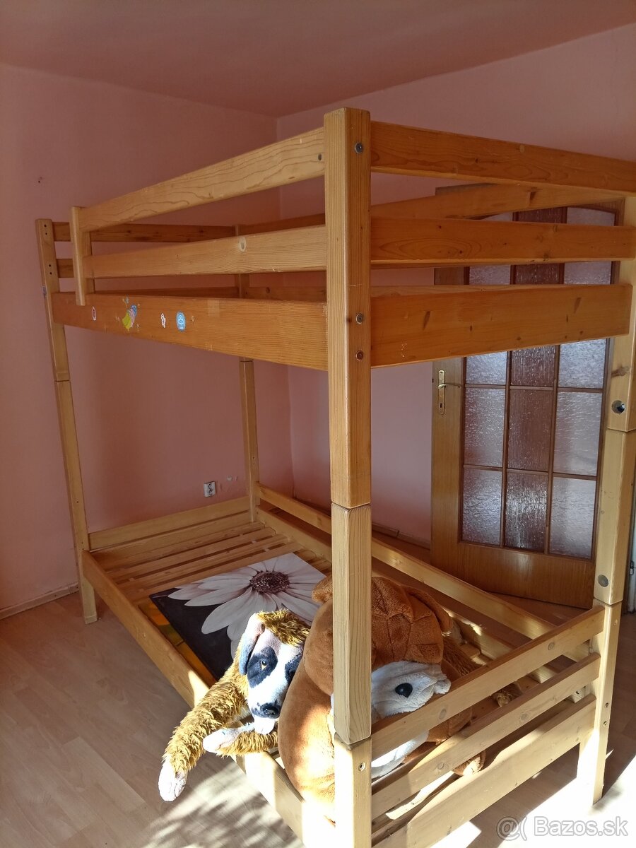 Predám poschodovu posteľ