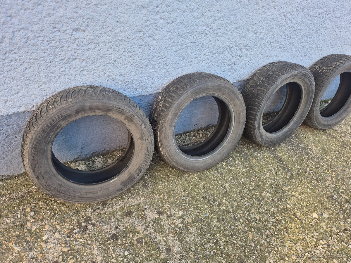 Predám zimné Bridgestone R16