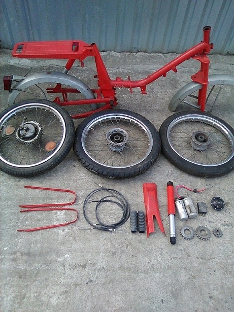 Babetta 207 Jawa MZ,CZ,Simson S51Manet,Korado a ine