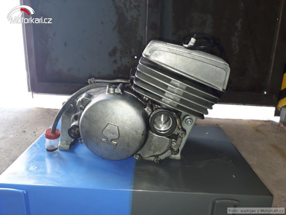 Motor Čz 125/516 šupatko.