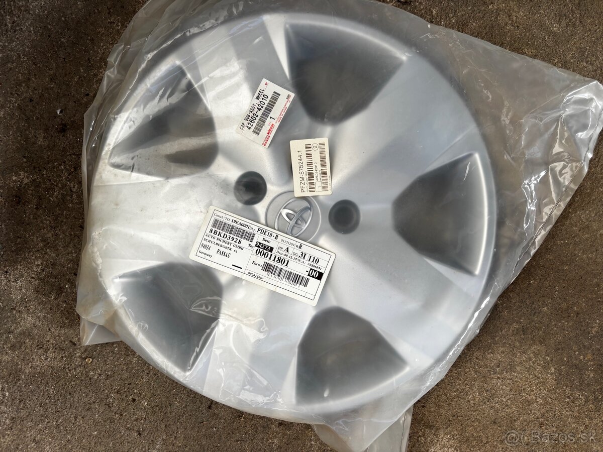 puklice toyota rav 4 16