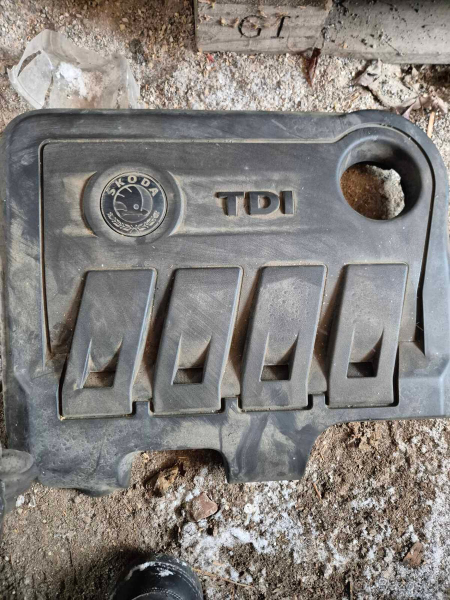 Vrchný kryt motora Škoda, VW