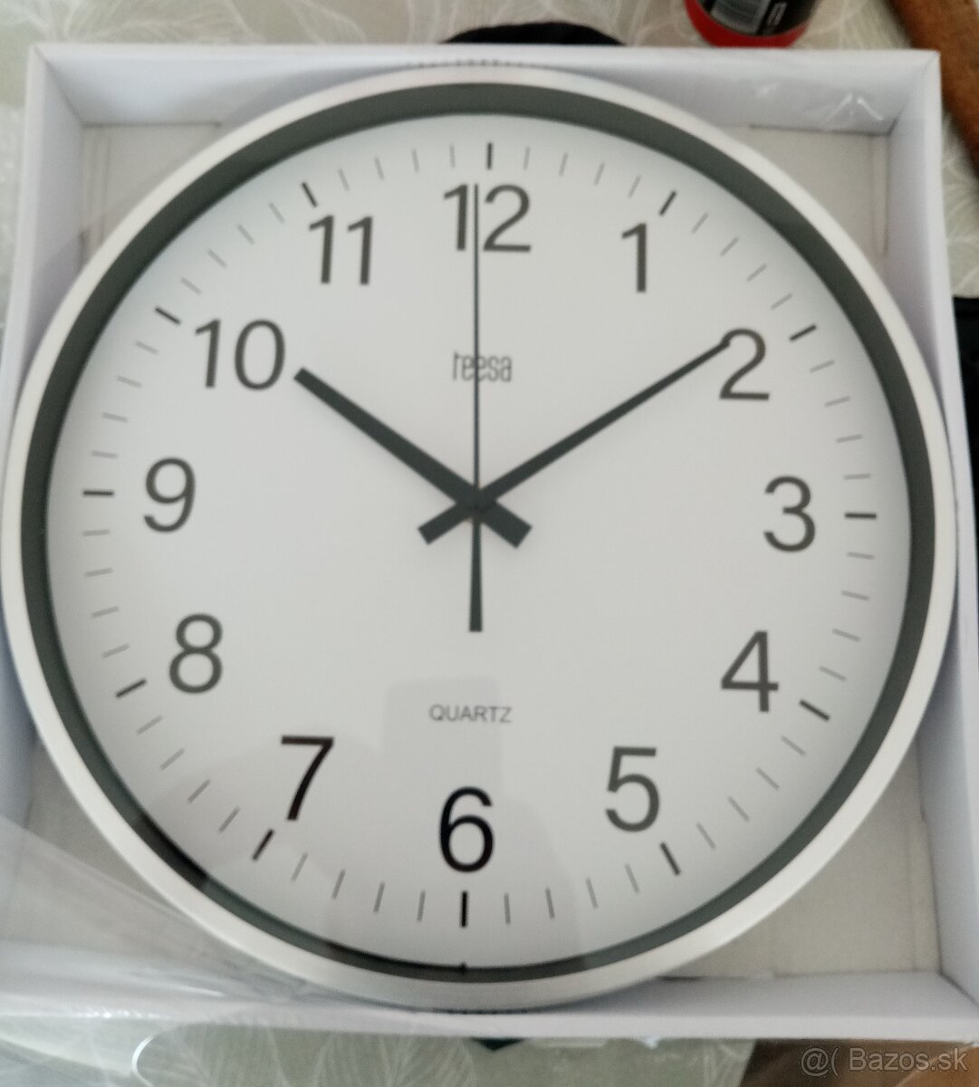 TEESA – nástenné hodiny