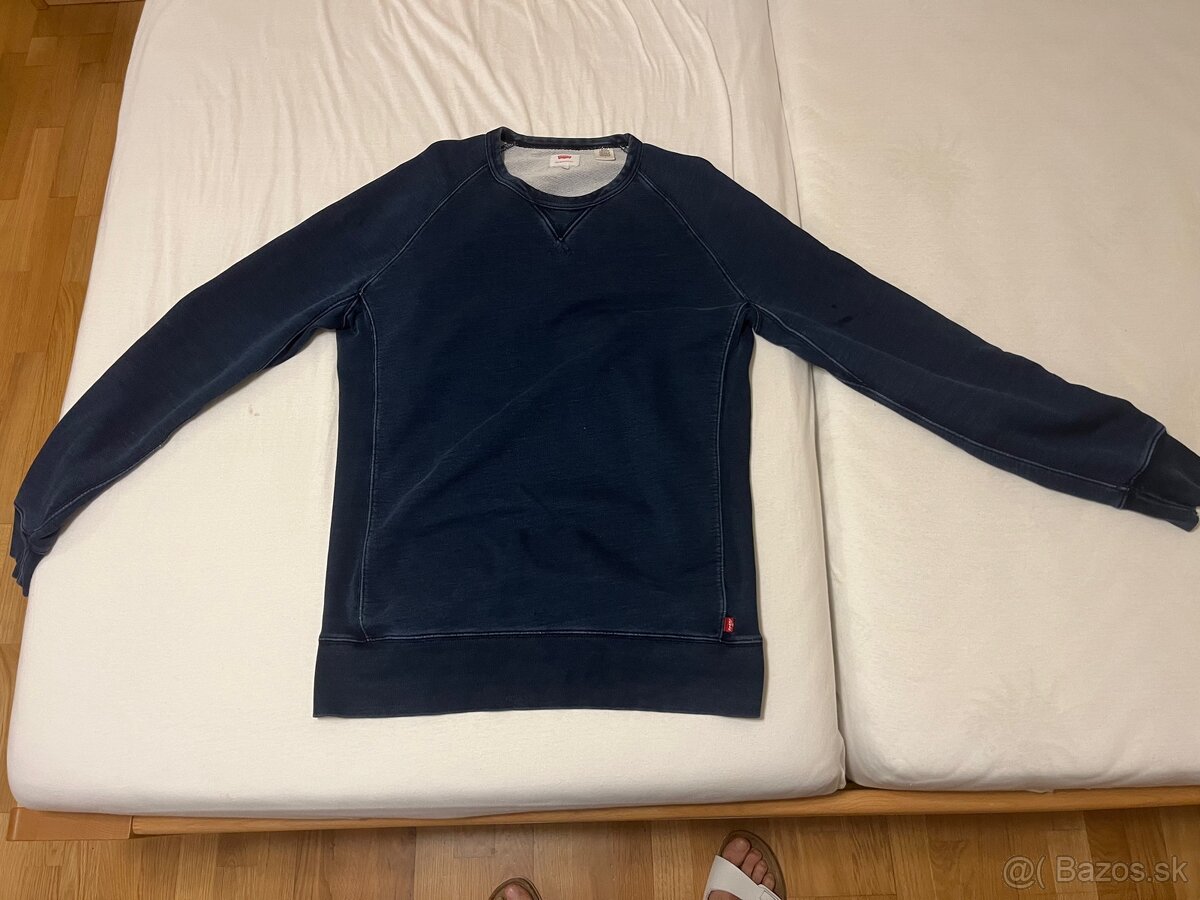 Levis mikina