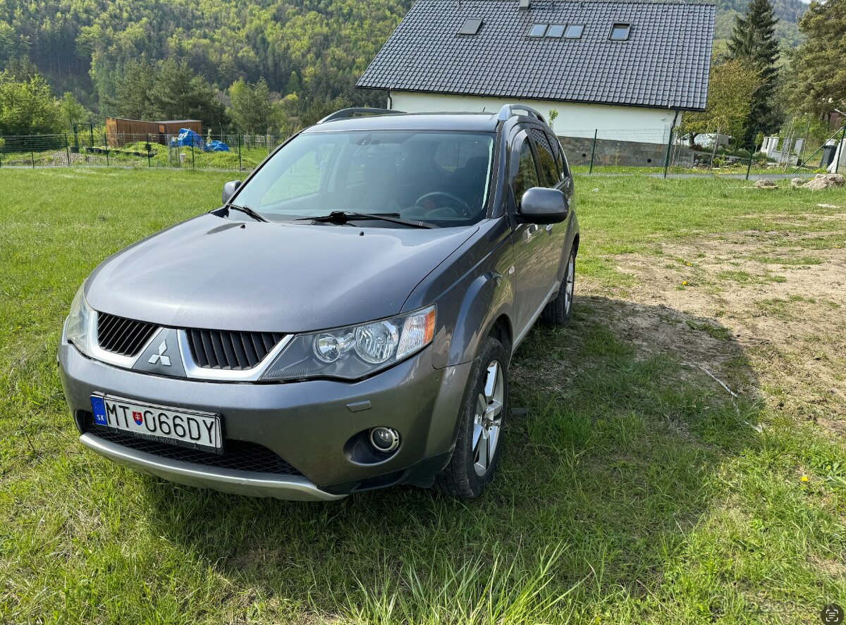 SUV Mitsubishi Outlander 2,2DI-D, 4x4, Manuál, 2008